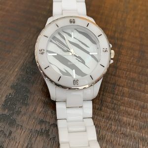 Accutime Quartz Watch